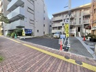 南向きで陽当たり良好。周辺環境も穏やかで、住まいに最適な立地です。