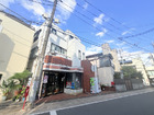 稽古場も、店舗も、住まいも。ぜんぶ一緒に叶える家