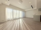採光溢れるリビングで、家族団らんのひと時をお過ごし下さい。